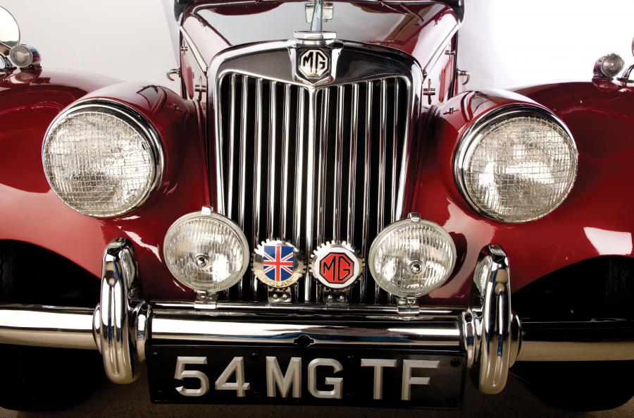  MG TF Roadster Red 1954 года  (фото 3 из 3)